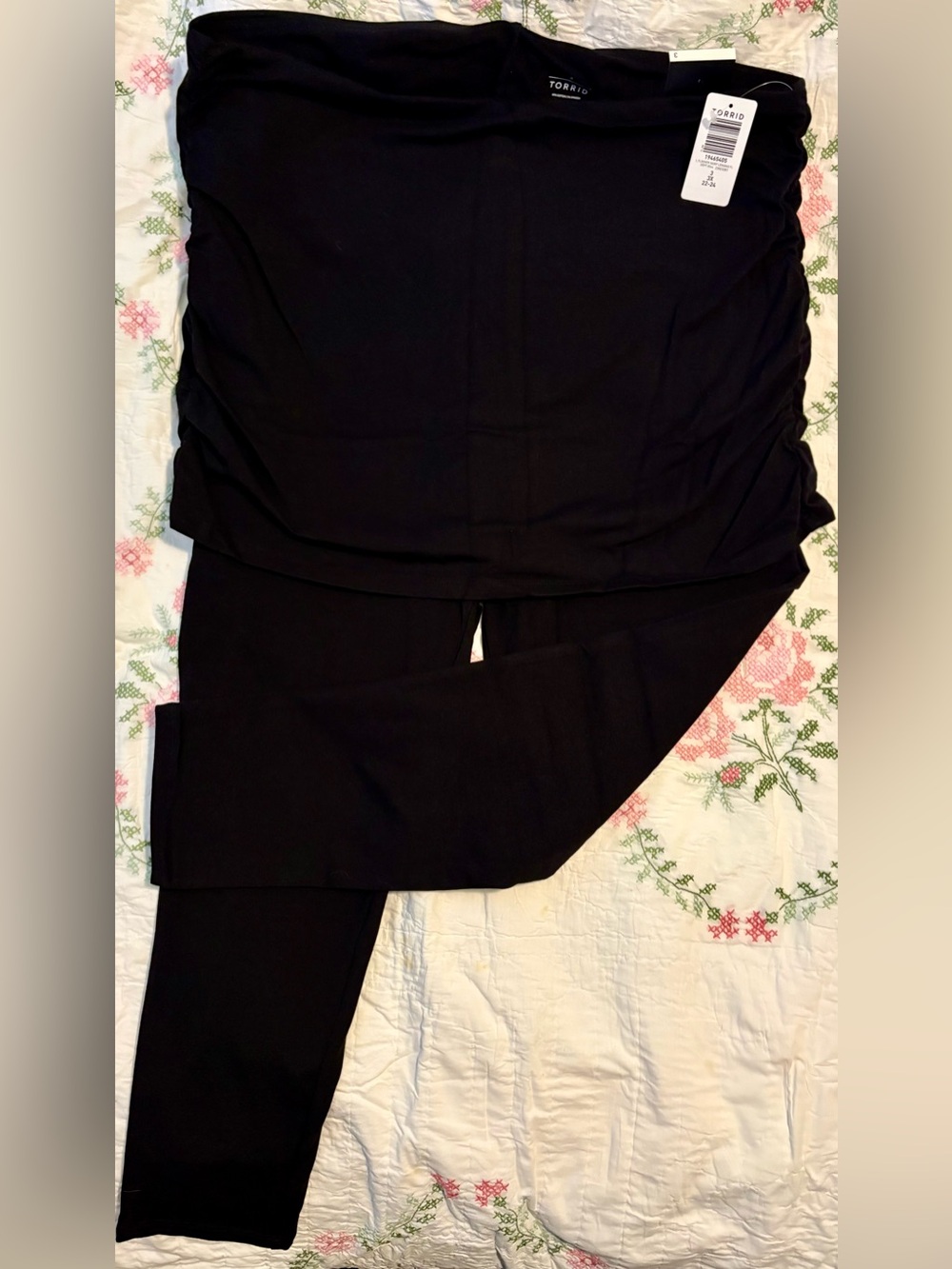 NWT Torrid Black Skirted Premium Leggings Size 3 (3X Plus Size 22-24)